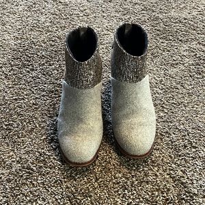 Toms wool booties